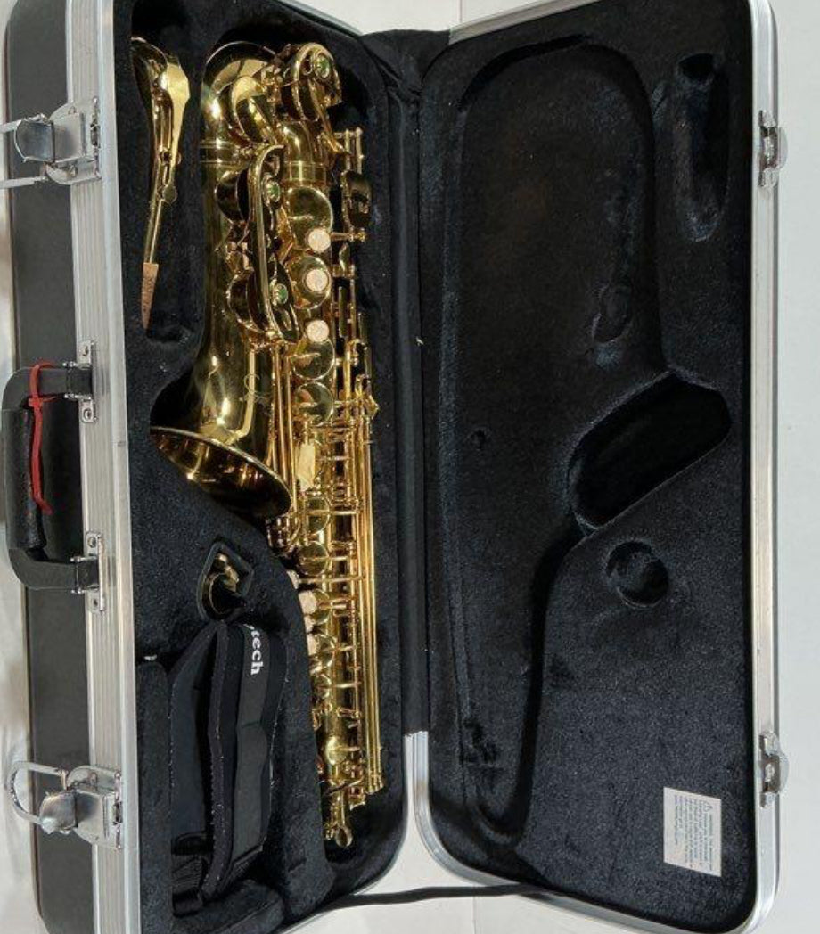 Etude EAS-200 Alto Saxophone with Accessories