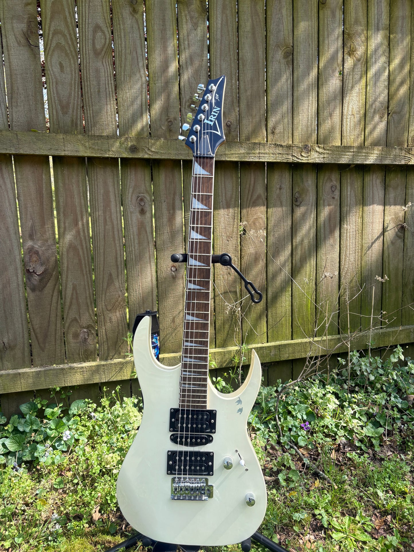 Irin Electric Guitar
