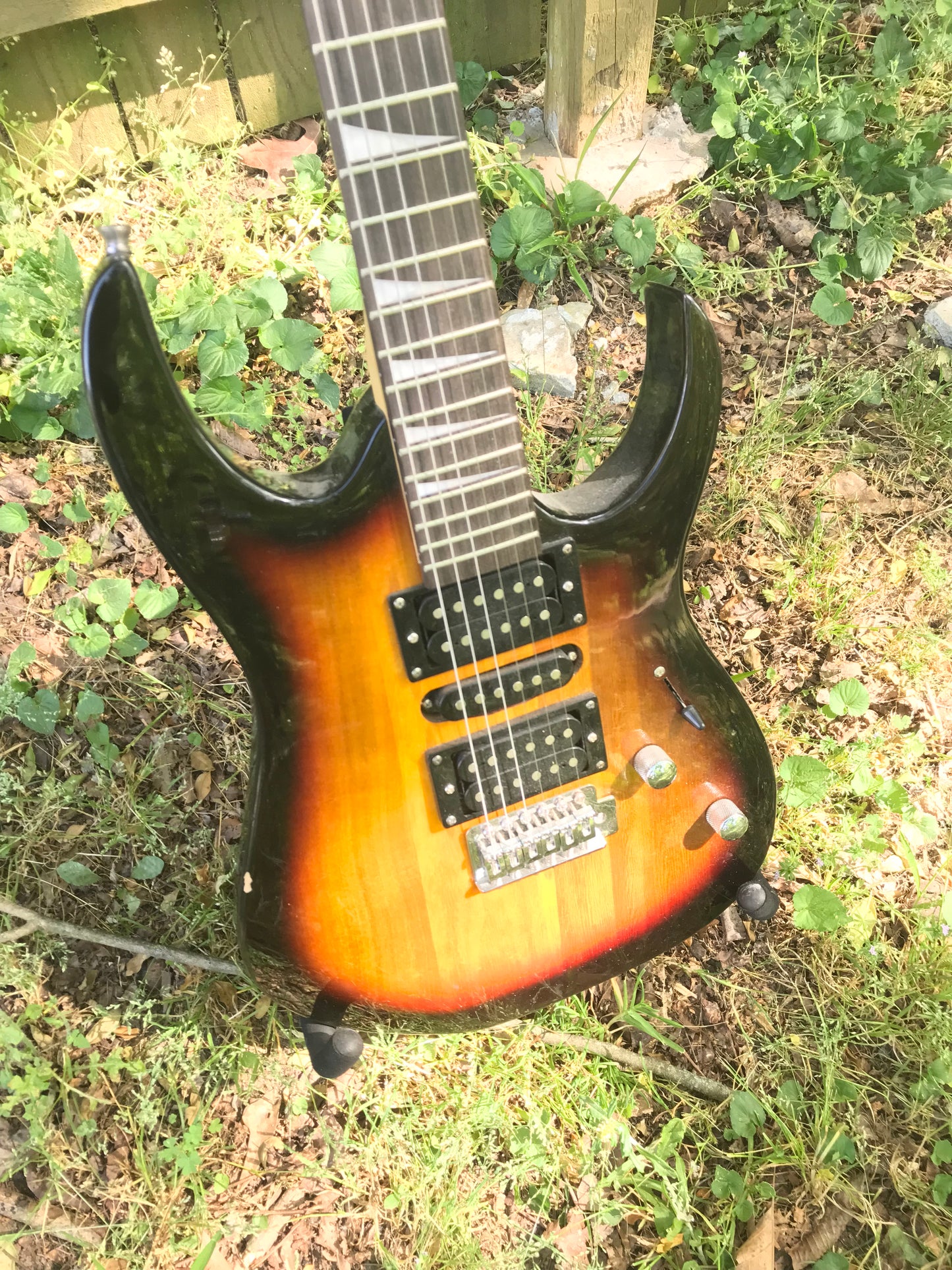 Unbranded Electric Guitar