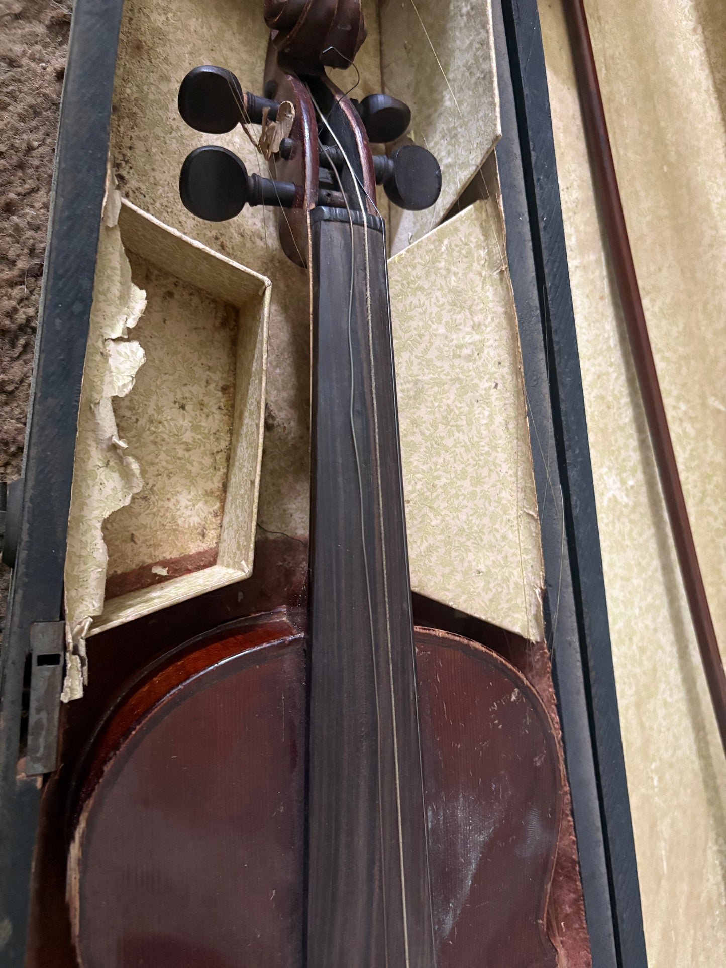 Two 19th Century German Stradivarius-Model Violins (Cremonensis Labels) – Restoration Set